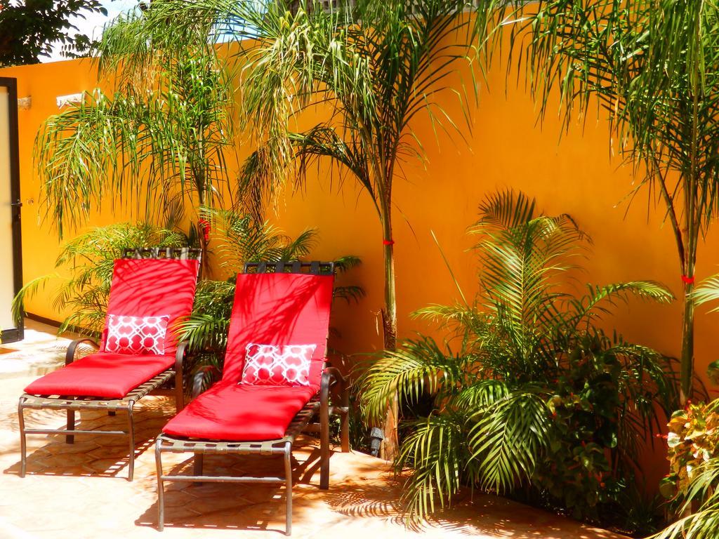 Ochenta Y Dos Bed & Breakfast & Spa Merida Exterior photo